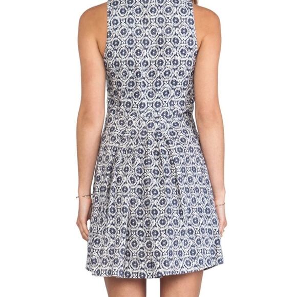 Joie Kada Linen Sleeveless Mini Starburst Dress Blue White Nautical Summer Sz M - Picture 6 of 13